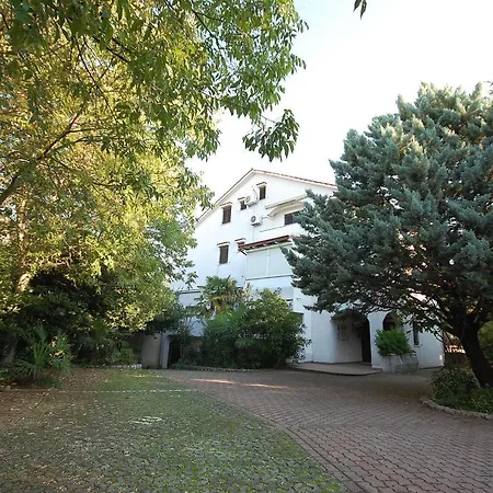 Apartment Ilijic